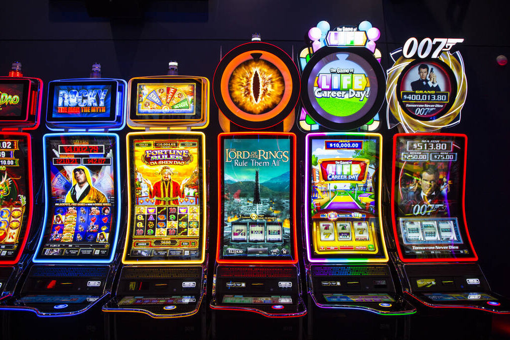 Choosing Your Slot Machine Games at an Online Casino